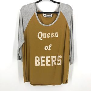 The Laundry Room Graphic Top OS